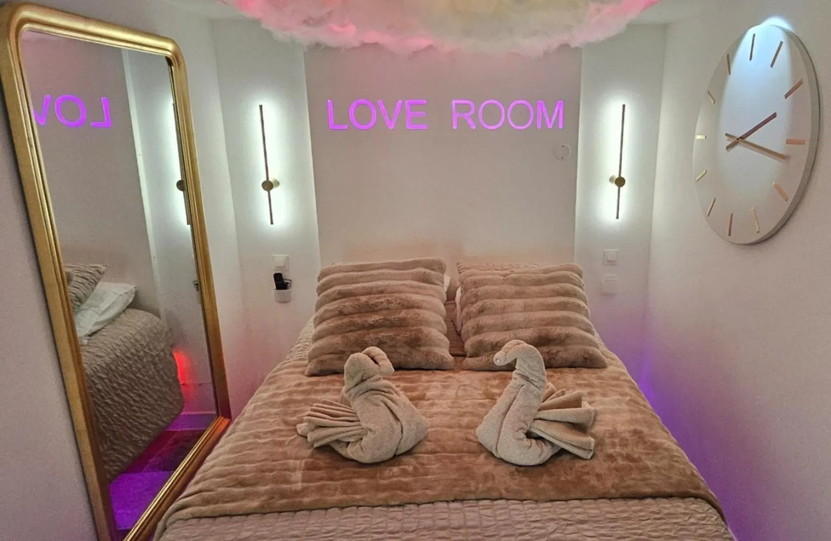 Appartamento Loveroom By Limousinelyonnaise Rive-de-Gier